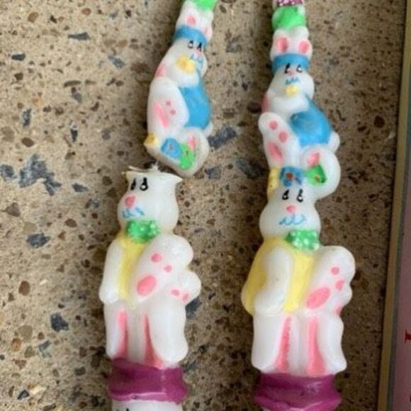Balancing Bunnies Taper Candles Set Of 2 - 1 Broken - Picture 3 of 7